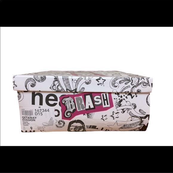 Brash Espadrille Wedges with Ankle Ties - Picture 4 of 9